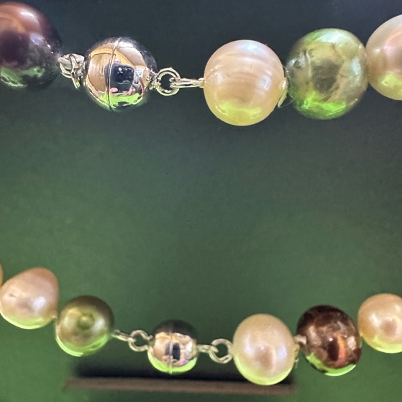 Elegant Multicolor fresh water pearl Necklace and bracelet. - Picture 3 of 3